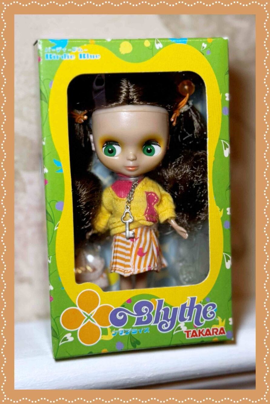 Petite Blythe Toys R Us Birdie Blue 4" Mini Fashion Doll Takara Japan Vtg 2004
